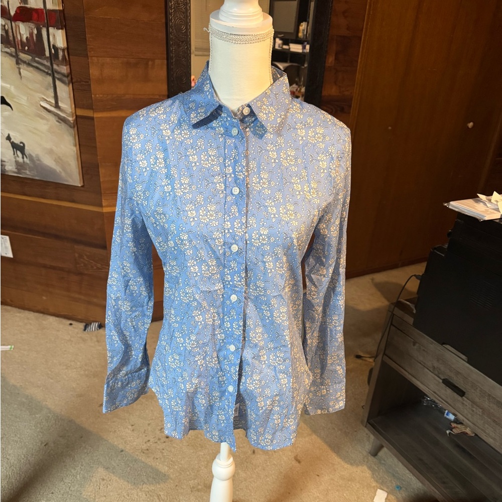 J Crew Blue Floral Women's Button Up